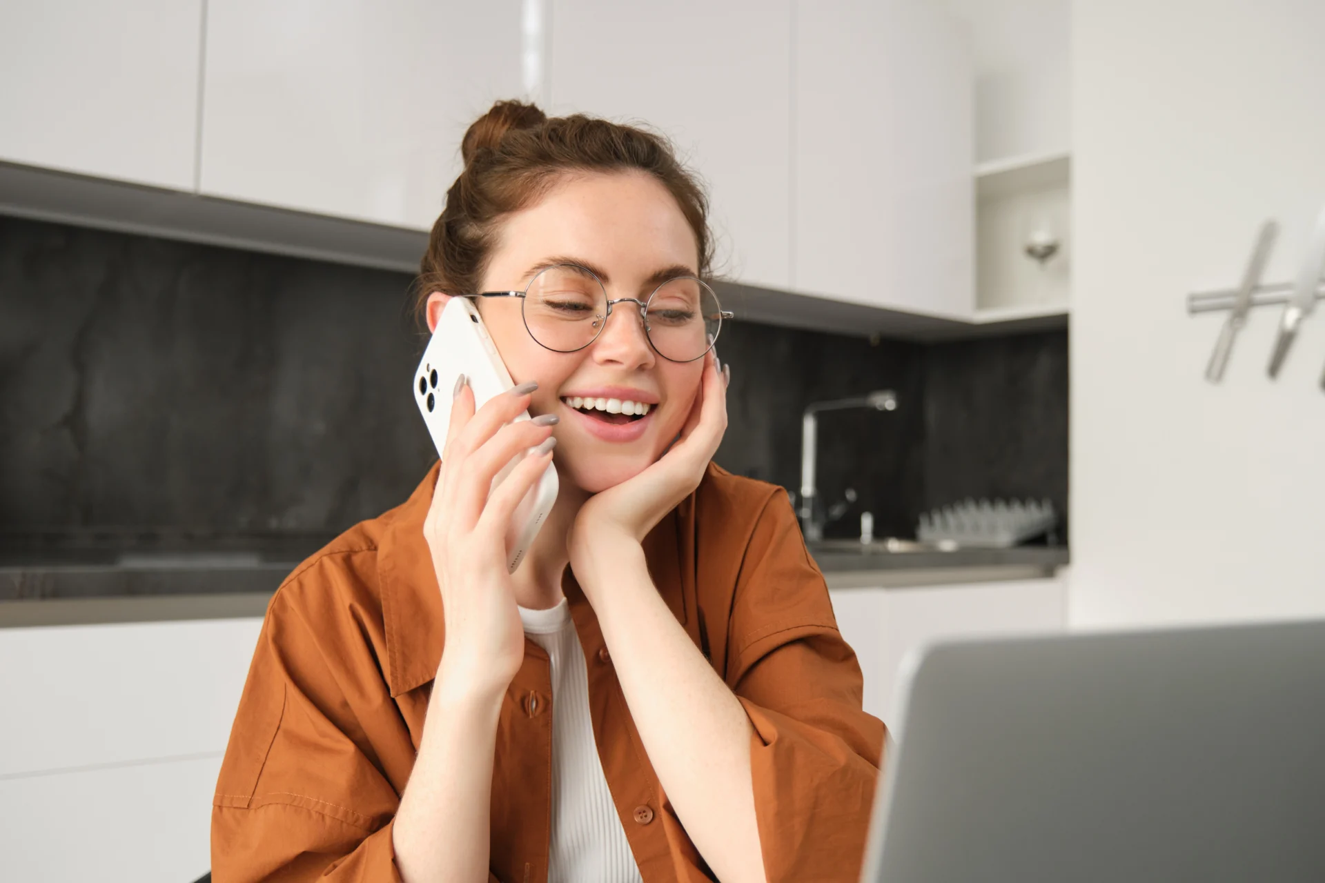 0800 Number Charges on EE in 2025