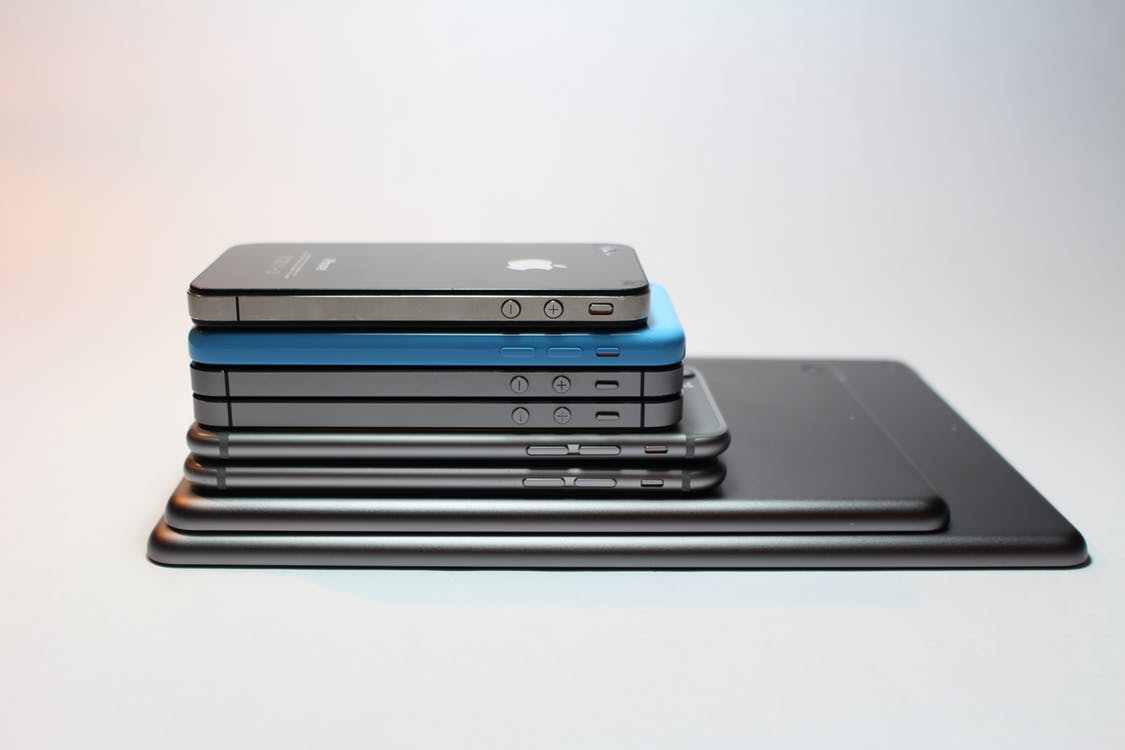 How much does it cost to call an 0843 number on iD Mobile?